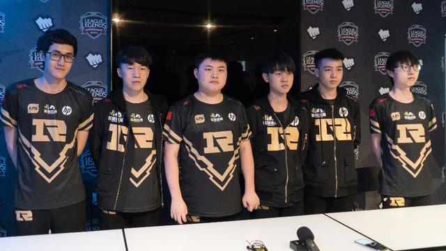 肖博文在亚 肖博文在亚