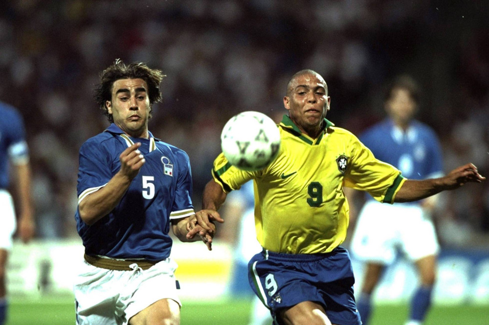 以俄罗斯名 以俄罗斯名