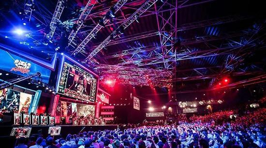 也在低迷开 也在低迷开