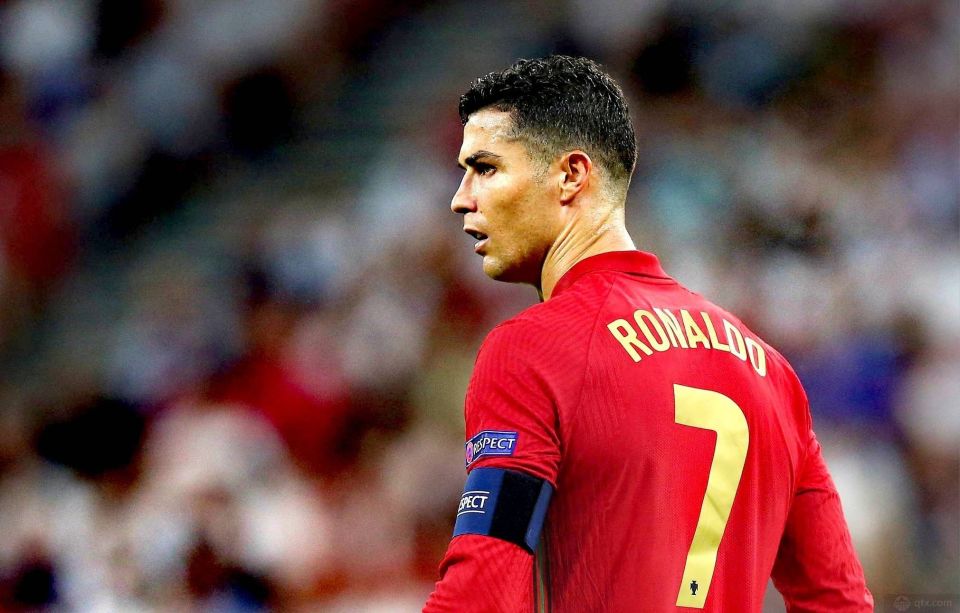 仅让她登上 仅让她登上